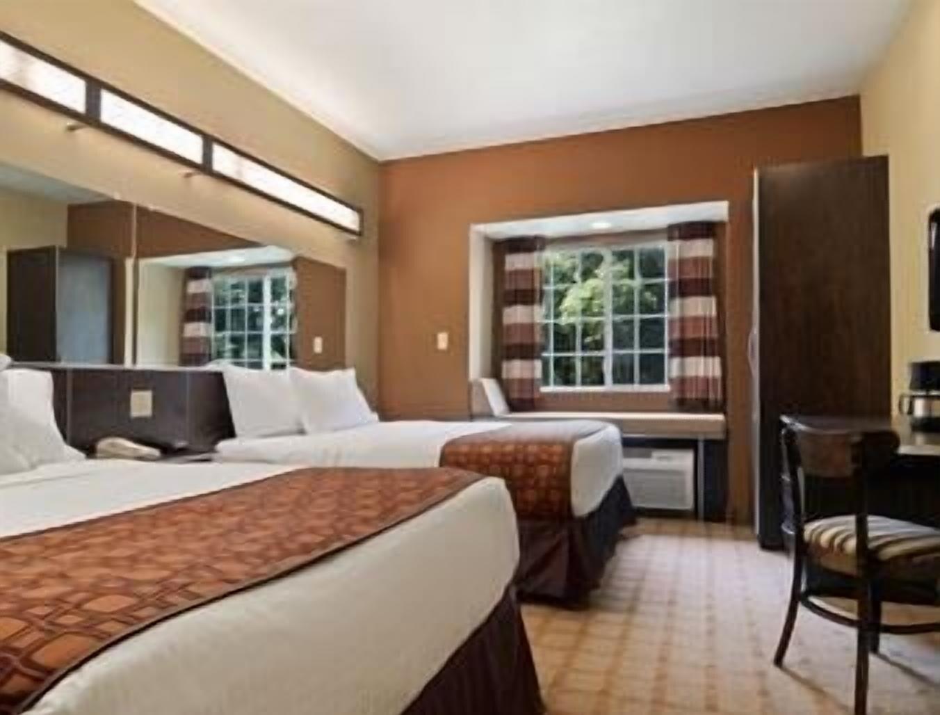 Microtel Inn & Suites By Wyndham Manchester - Newly Renovated Ngoại thất bức ảnh