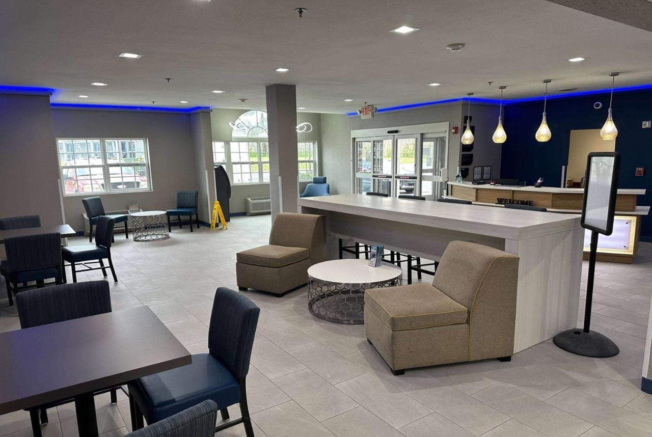 Microtel Inn & Suites By Wyndham Manchester - Newly Renovated Ngoại thất bức ảnh