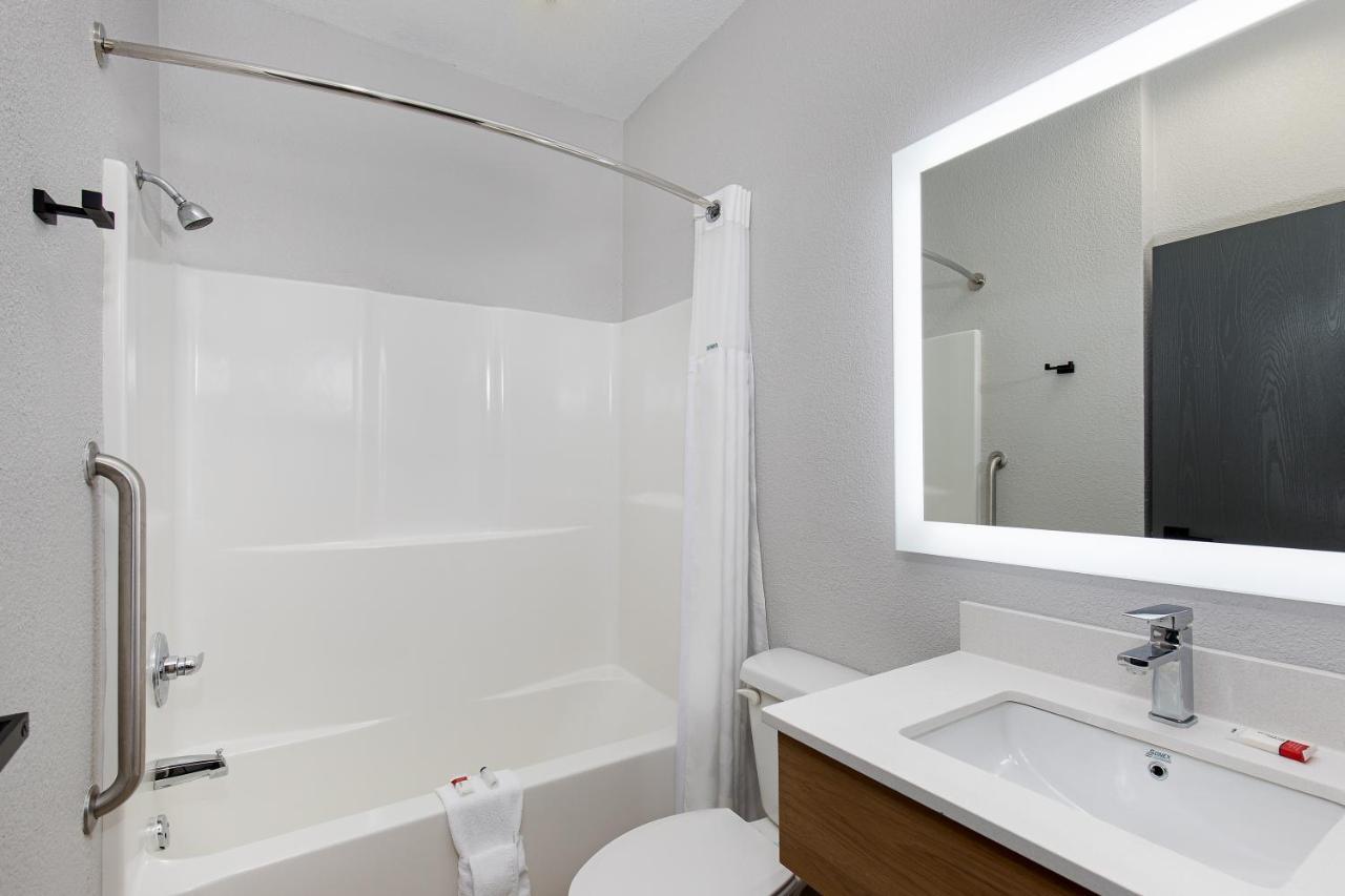 Microtel Inn & Suites By Wyndham Manchester - Newly Renovated Ngoại thất bức ảnh