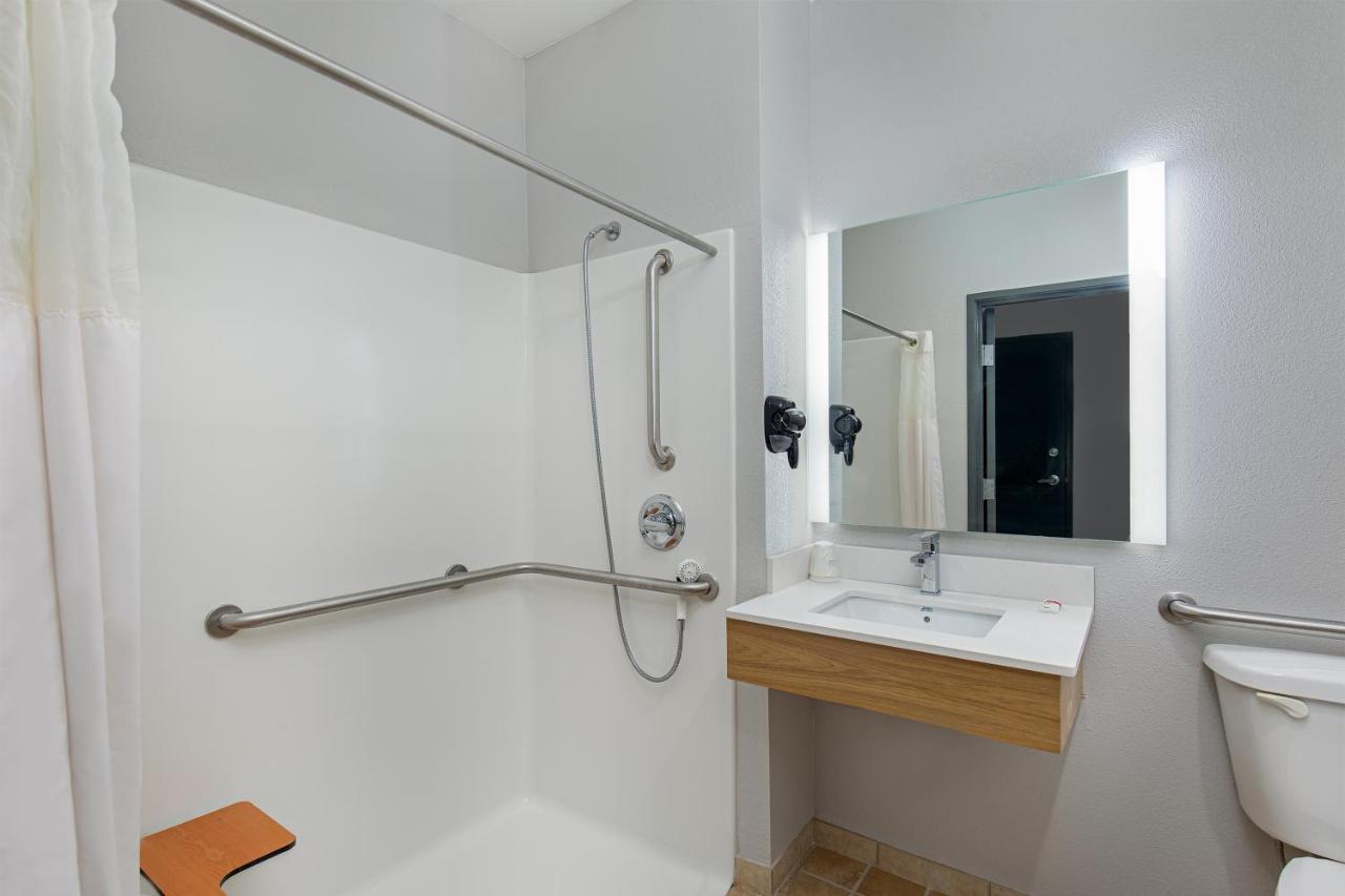 Microtel Inn & Suites By Wyndham Manchester - Newly Renovated Ngoại thất bức ảnh