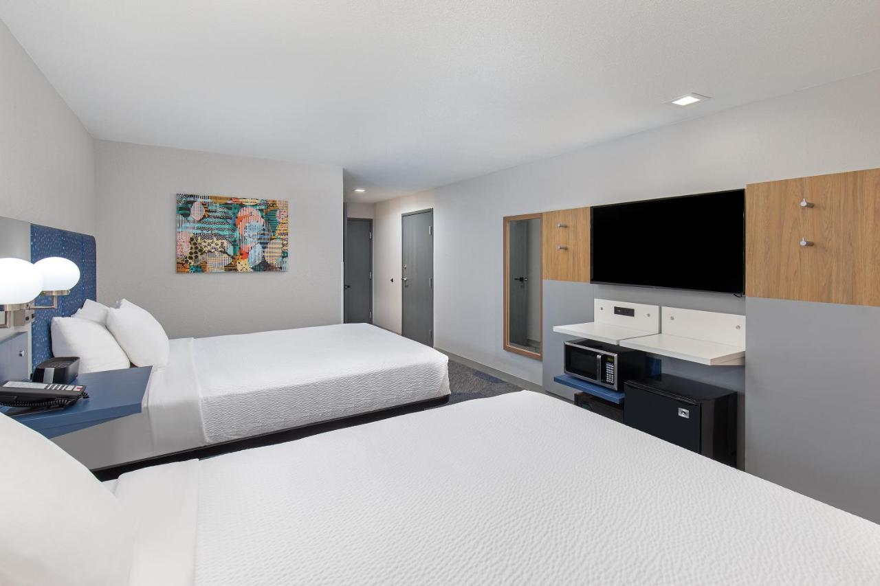 Microtel Inn & Suites By Wyndham Manchester - Newly Renovated Ngoại thất bức ảnh